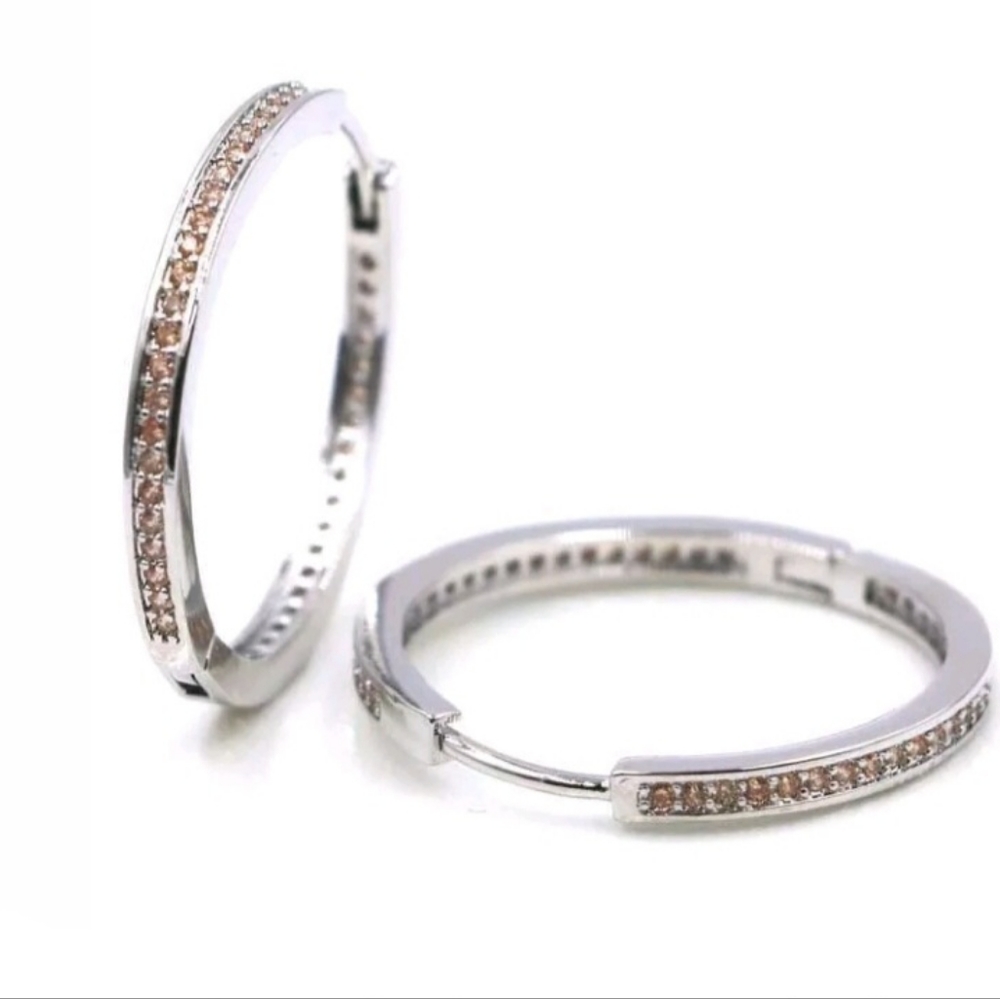 New 925 Sterling Silver Champagne Topaz Hoop Snap Closure Earrings NWOT